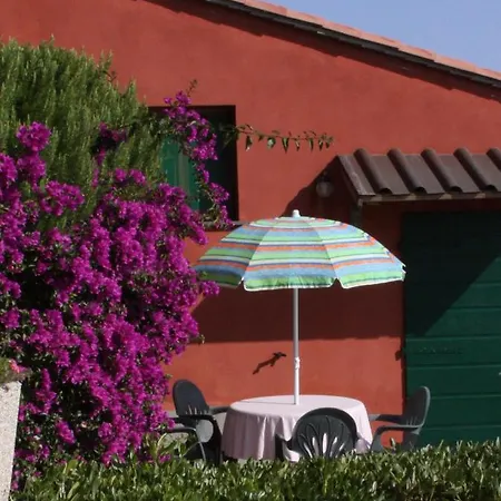 Il Borgo Di Campi 2*