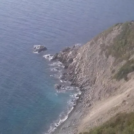 Aparthotel Il Borgo Di Campi Riomaggiore