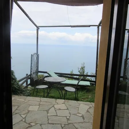 Il Borgo Di Campi Aparthotel Riomaggiore