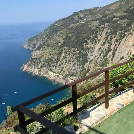 Il Borgo Di Campi Aparthotel Riomaggiore