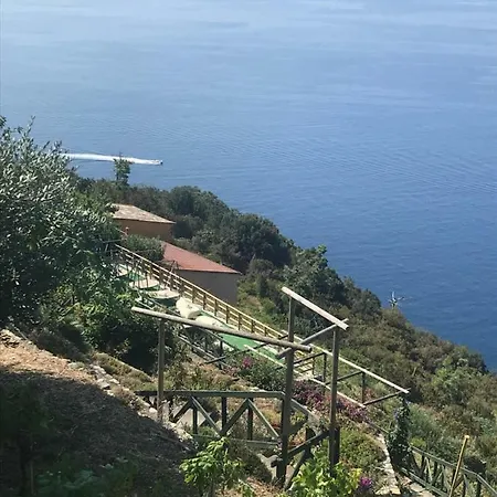 Il Borgo Di Campi 2*